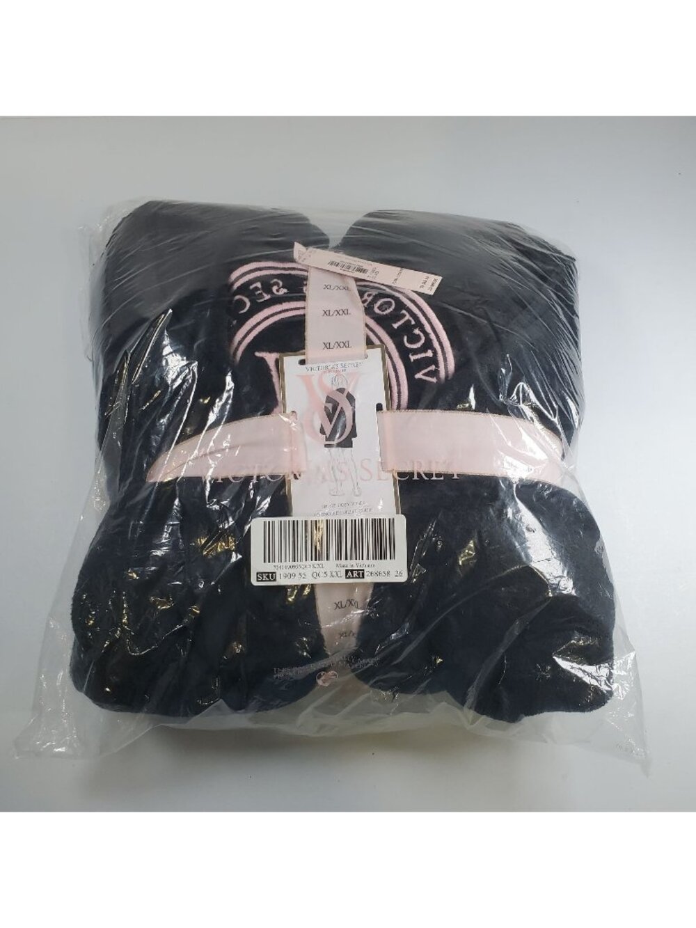 Victoria's Secret Cozy Plush Short Robe Women Size XL - XXL NWT Comfort Black